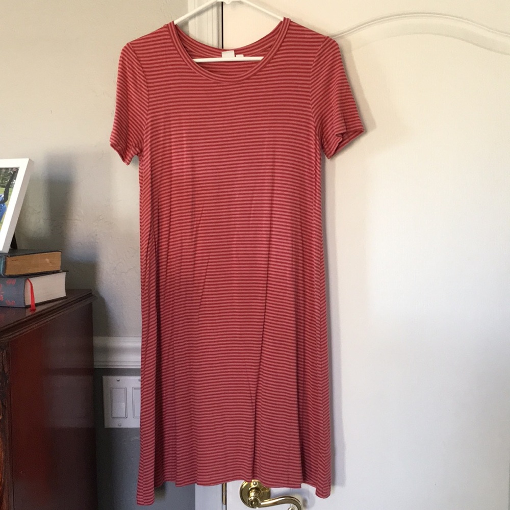 •Gap Red Striped Short Sleeve Tee Dress•